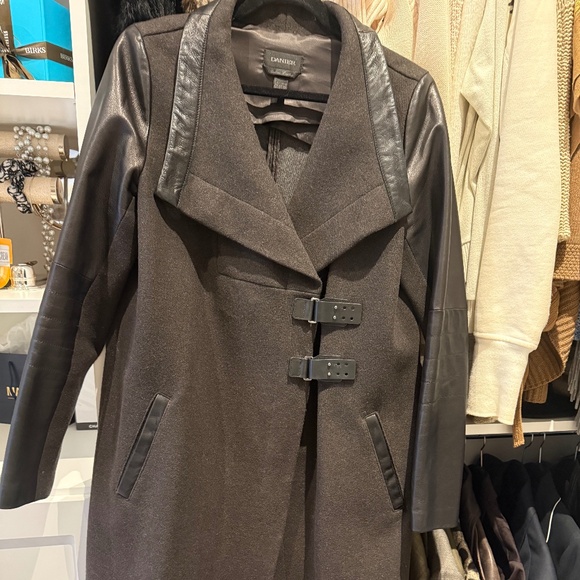 Danier Leather Wool and Genuine Leather coat - Picture 1 of 7